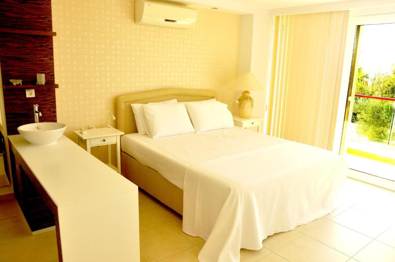 Babylon Luxury Villa With Private Pool And Indoor Heated Pool Side Luaran gambar